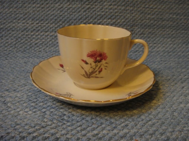 Arabia "Ketokaunokki" FK-malli.