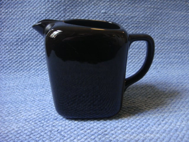 Jääpala/maitokannu