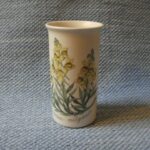 Arabia maljakko, Linaria vulgaris, kannusruoho.
