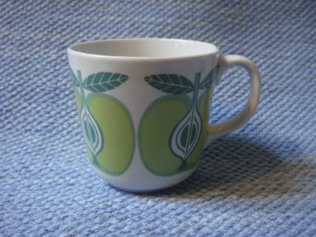 Omena Pomona muki  