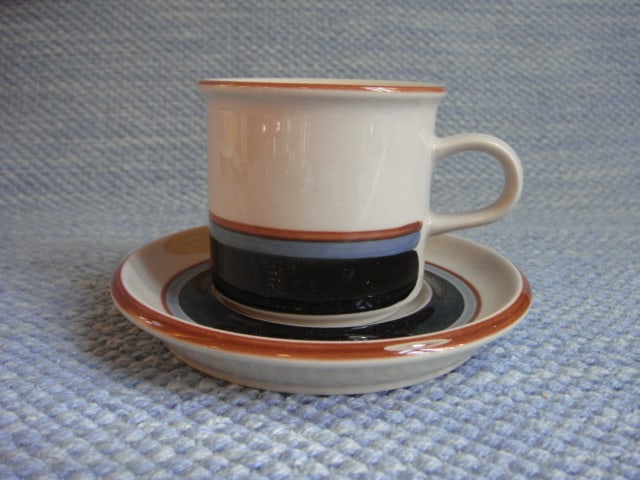 Arabia Taika kahvikuppi S-malli.
