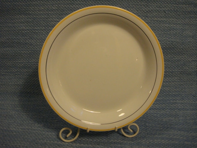 Urpo lautaset  