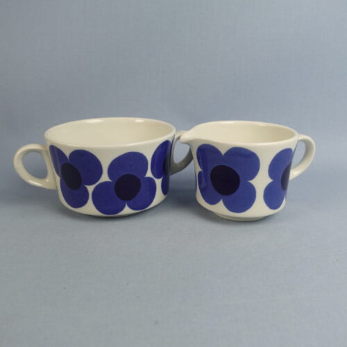 Arabia Aurinko sokerikko ja kermakko sininen.