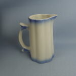 Arabia Papukaija maitokannu 1,2 l.