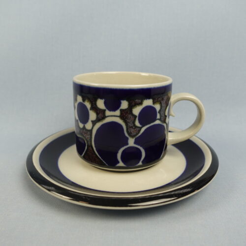 Arabia Saara teekuppi.