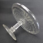 Riihimäen lasi Kara jalallinen kakkuvati kirkas.