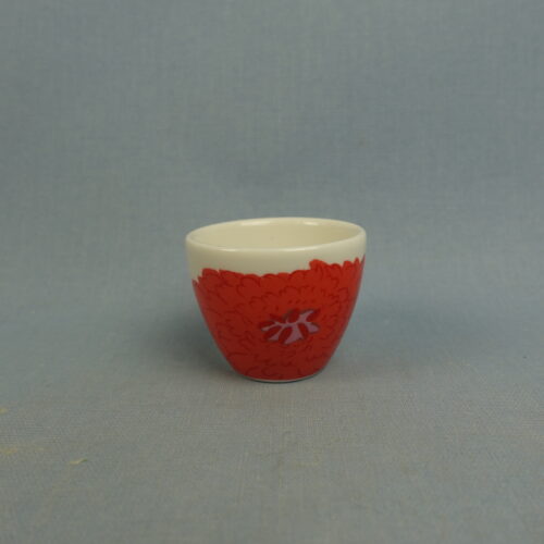 Iittala / Marimekko Primavera munakuppi mansikanpunainen.