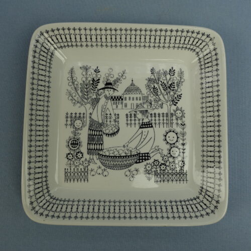 Arabia Emilia vati 18x18cm vintage.