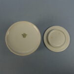 Arabia Pomona Puolukka purkki kannella iso.