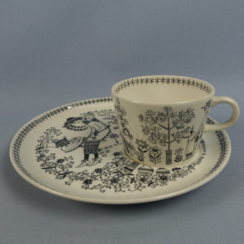 Arabia Emilia TV-setti BT-malli.