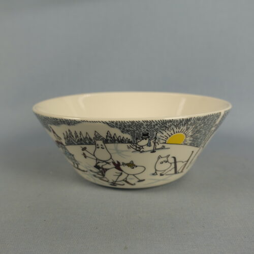 Arabia Muumikulho Hiihtäen kera herra Virkkunen.