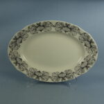 Arabia Sipuli tarjoiluvati.