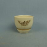 Arabia Irja munakuppi.