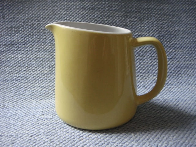 FA-mallin maitokannu
