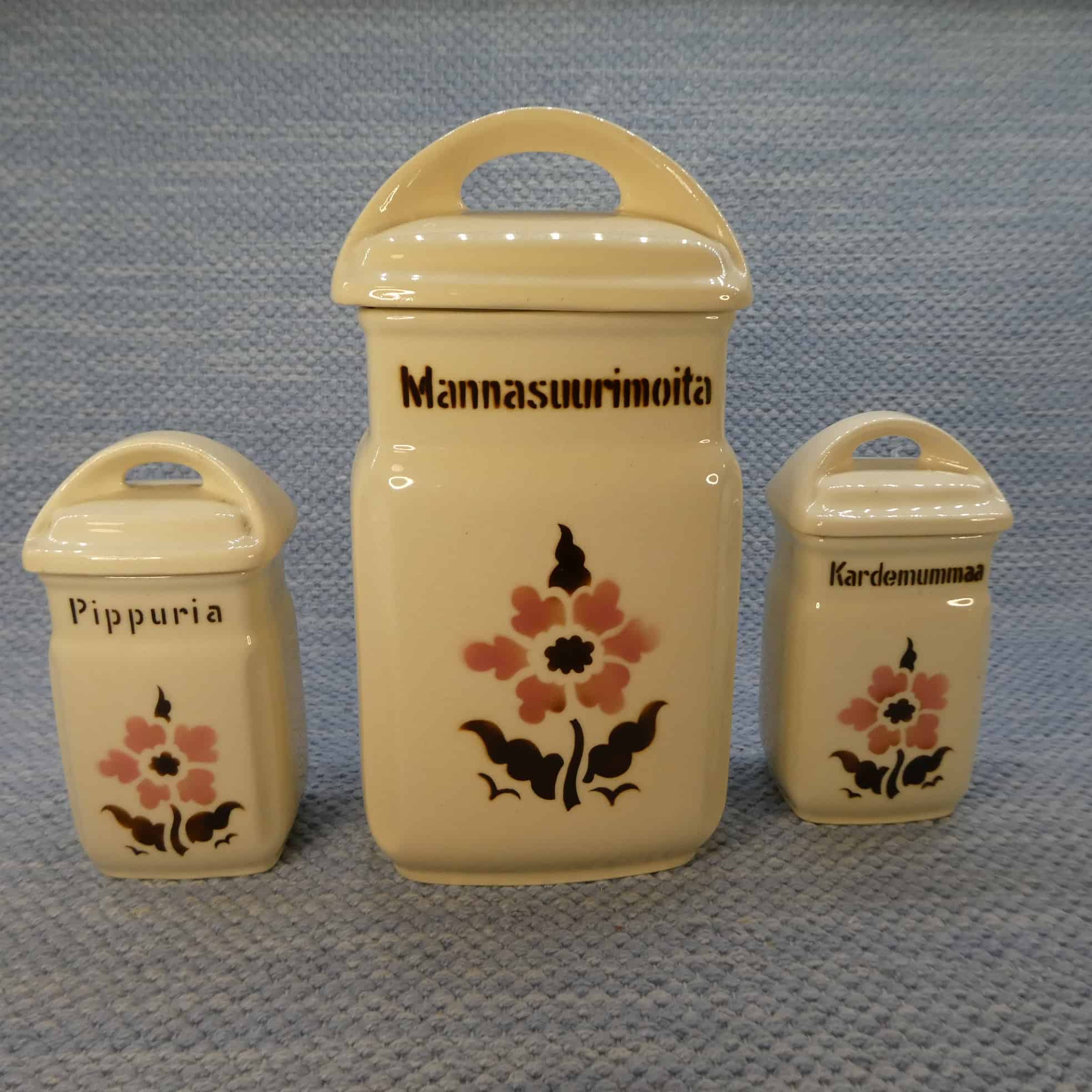 Maustepurkki, vaaleanpunainen kukka