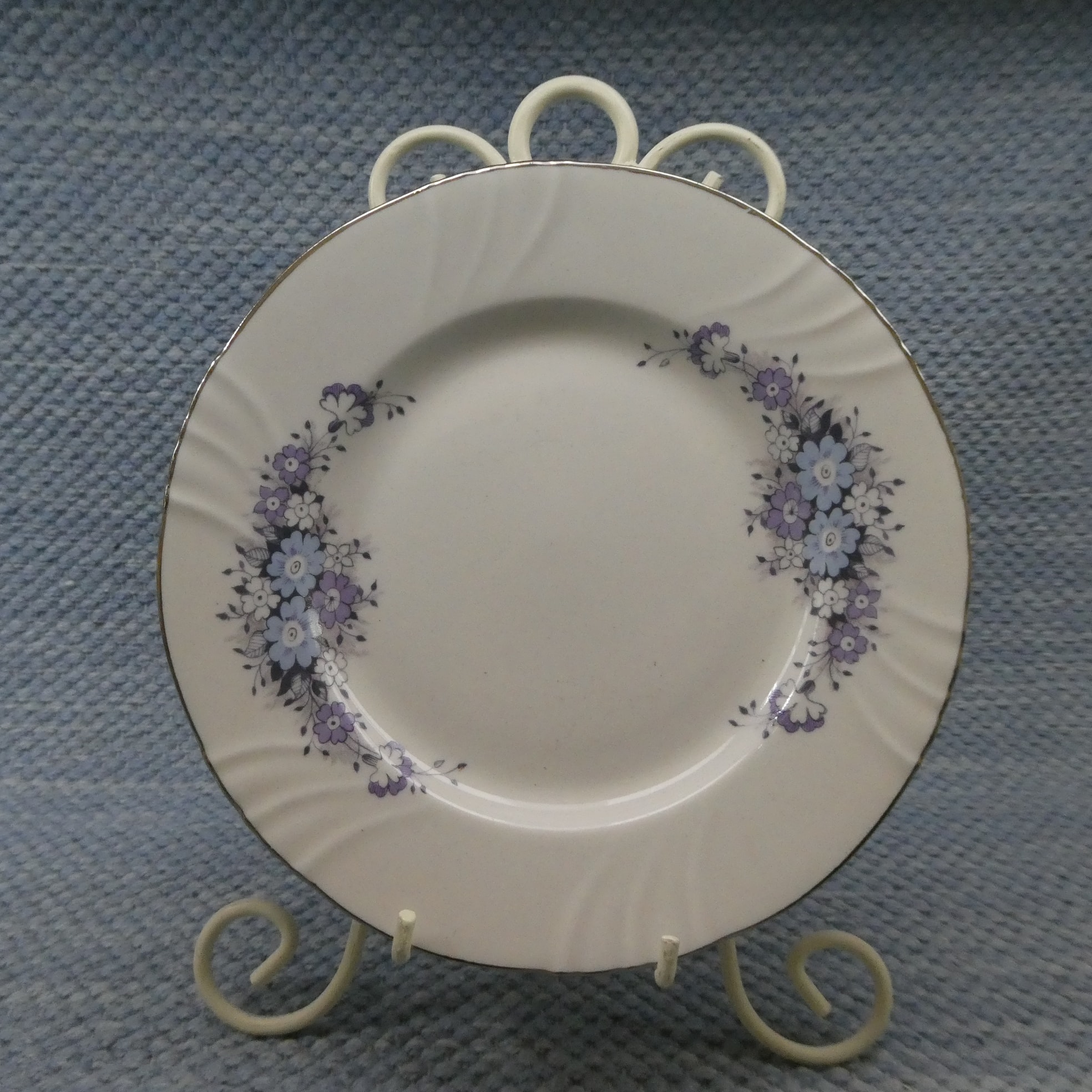 Arabia Raija leipälautanen 17 cm sininen