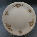 Arabia Raija tarjoilulautanen 25cm ruskea  
