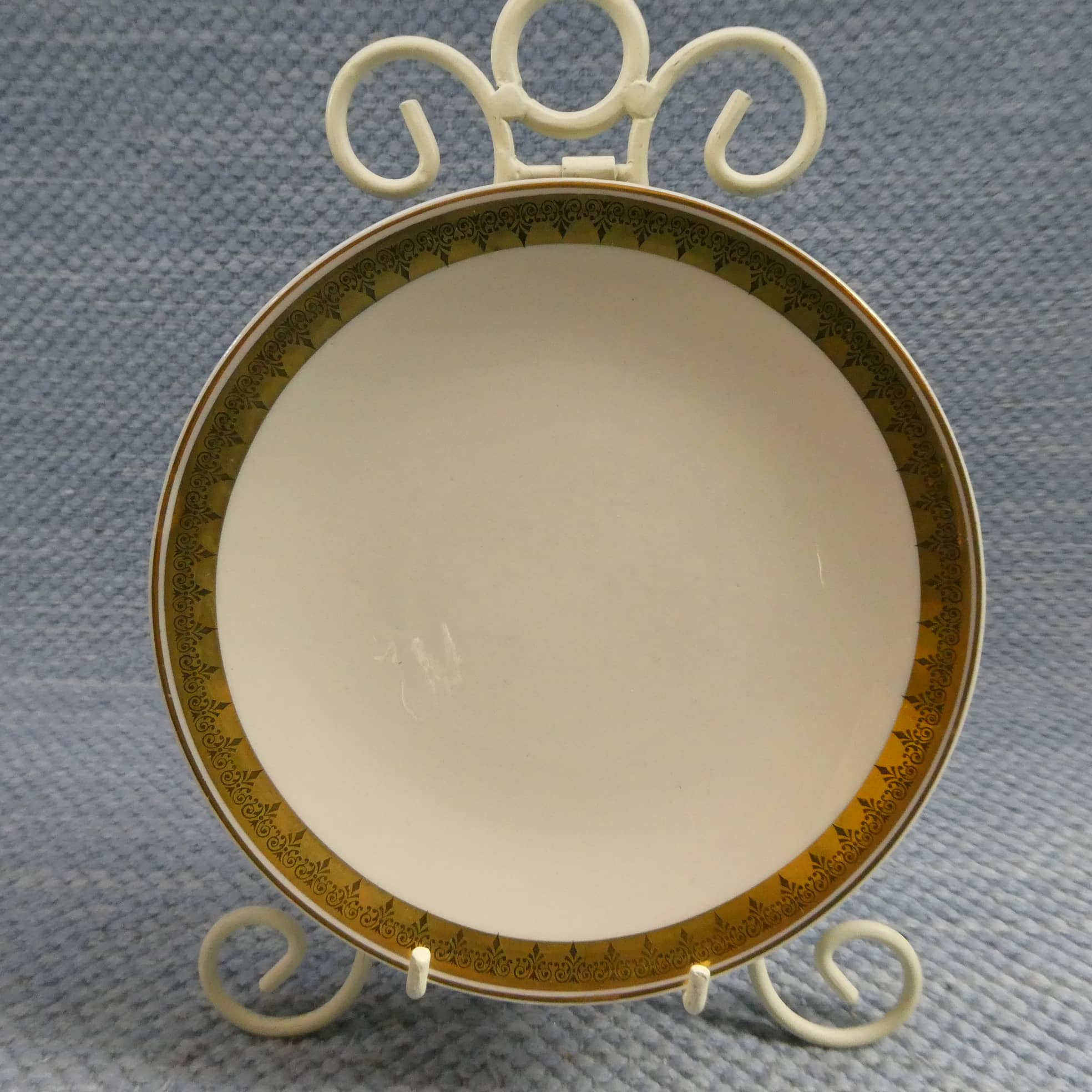 Arabia Hovi leipälautanen 15,8 cm AX-malli