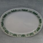 Arabia Green Laurel tarjoiluvati
