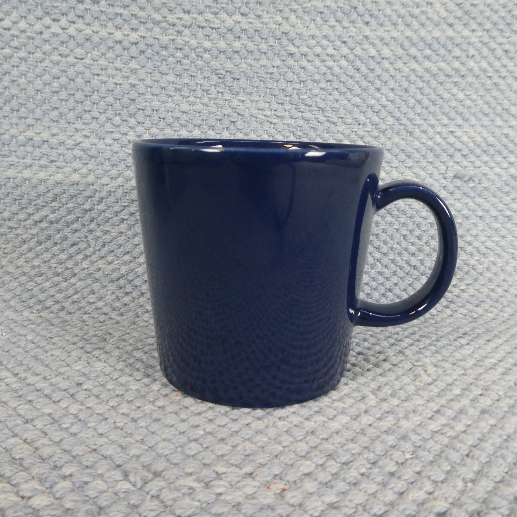 Arabia/Iittala Teema muki 0,3 l sininen Kaj Franck.