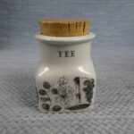 Arabia Maustepurkki Tee.