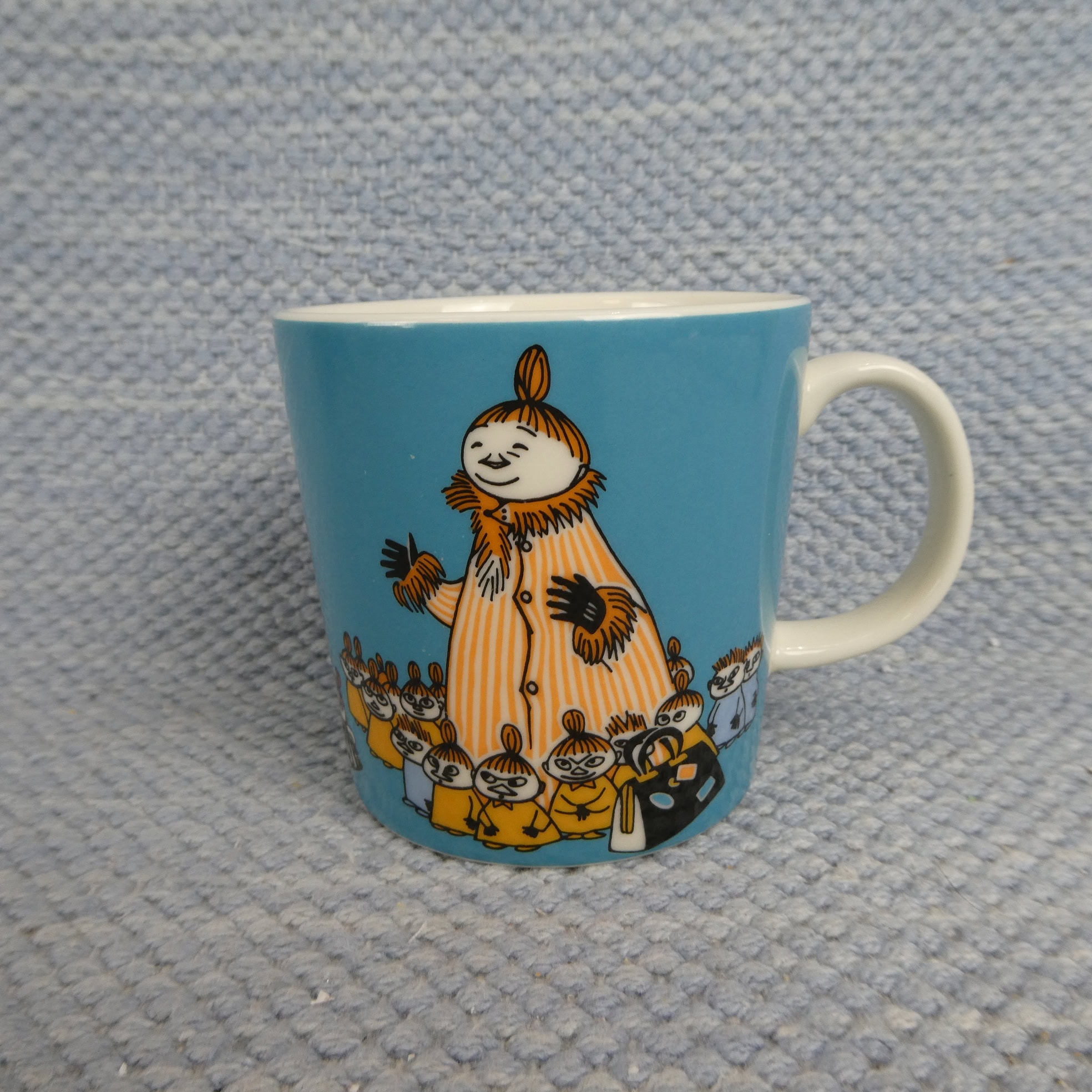 Arabia Mymmelin äiti muumimuki Tove Jansson.