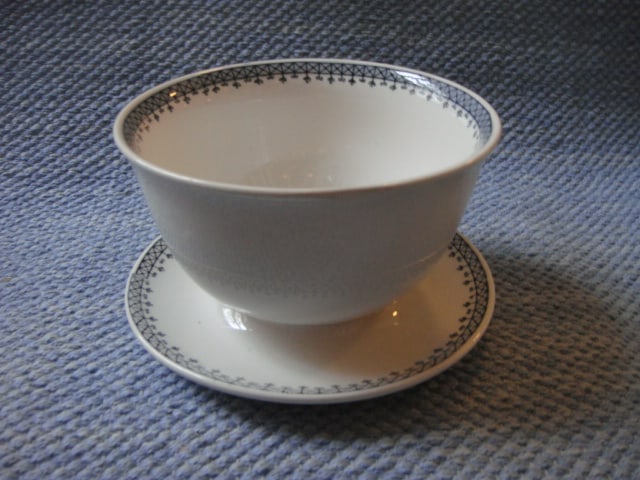 Riviera kastikeastia  