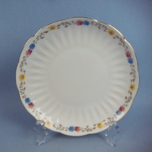 Arabia "Kukkakranssi" lautanen BB-malli.