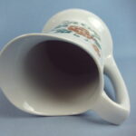 Arabia Pesukaluston kannu ruskea ruusu puhalluskoriste.