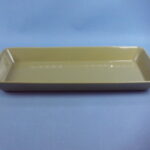 Iittala Teema tarjoiluvati oliivinvihreä.