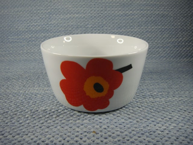 Unikko kulho