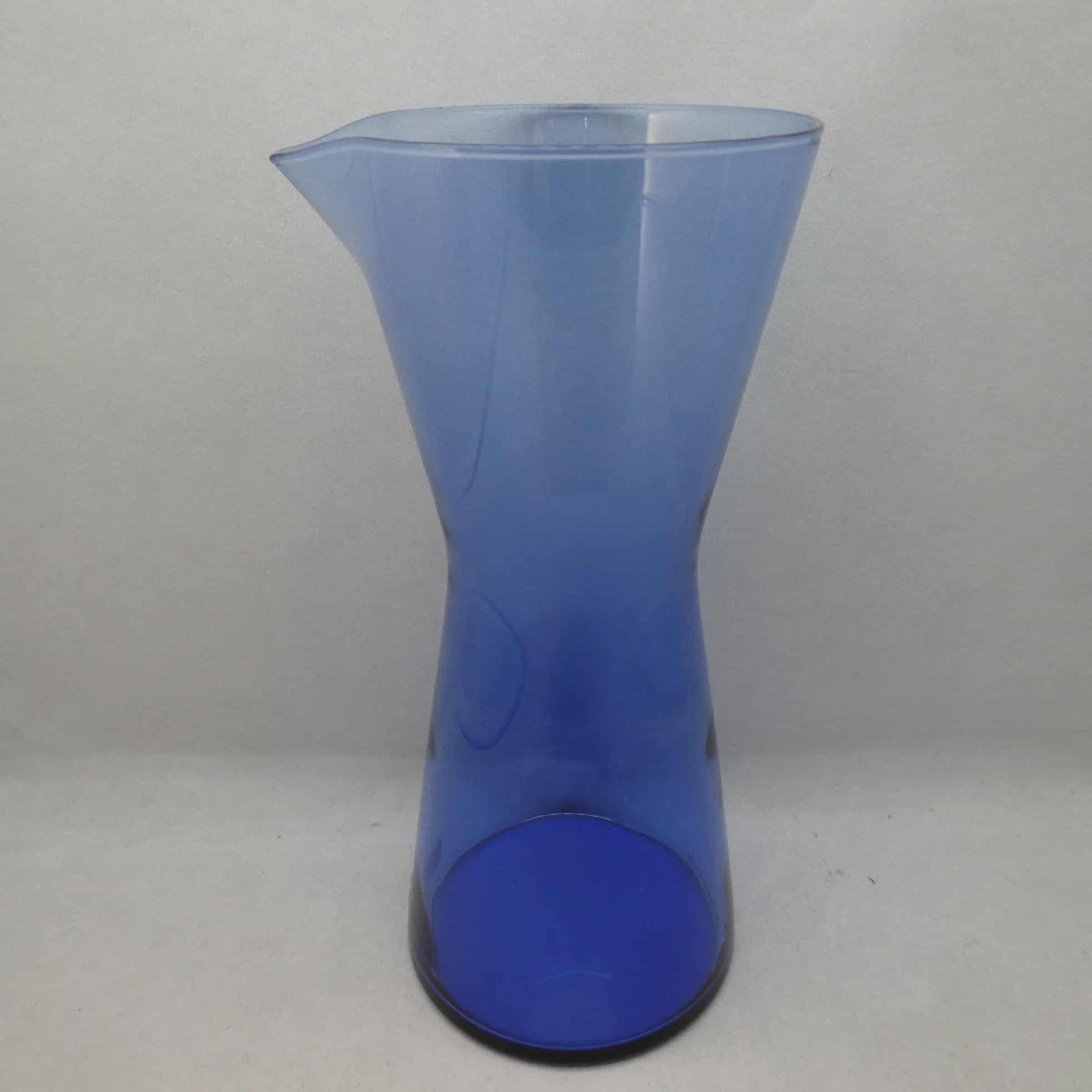 Kartio kaadin, sininen, Kaj Franck, Iittala