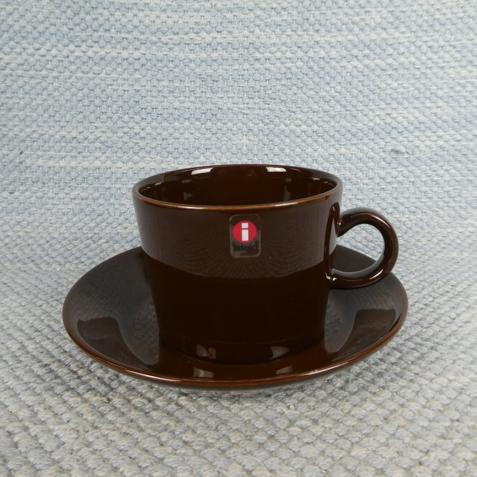 Iittala Teema kahvikuppi ruskea.