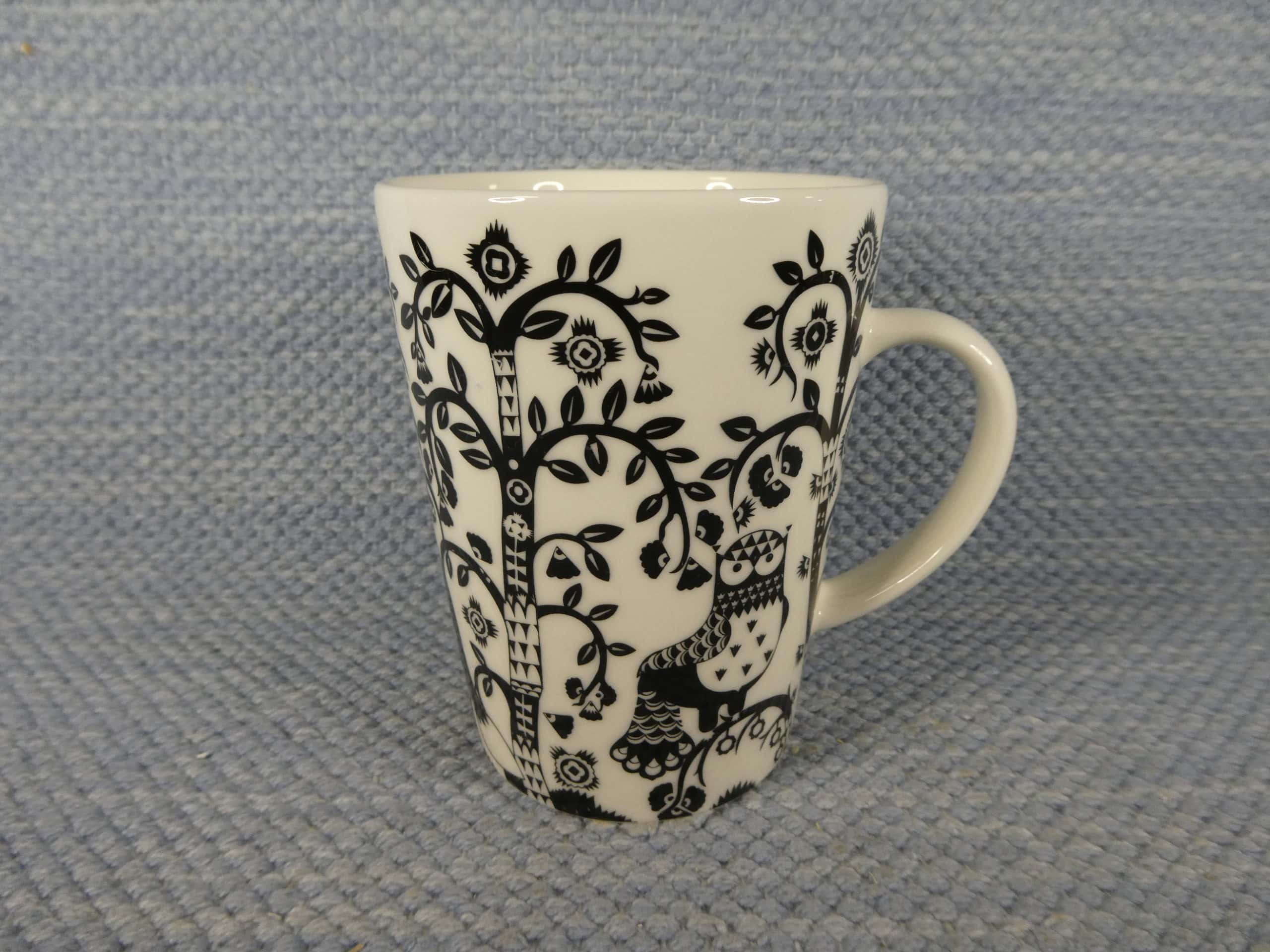 Iittala Taika muki musta 0,4 l Klaus Haapaniemi.