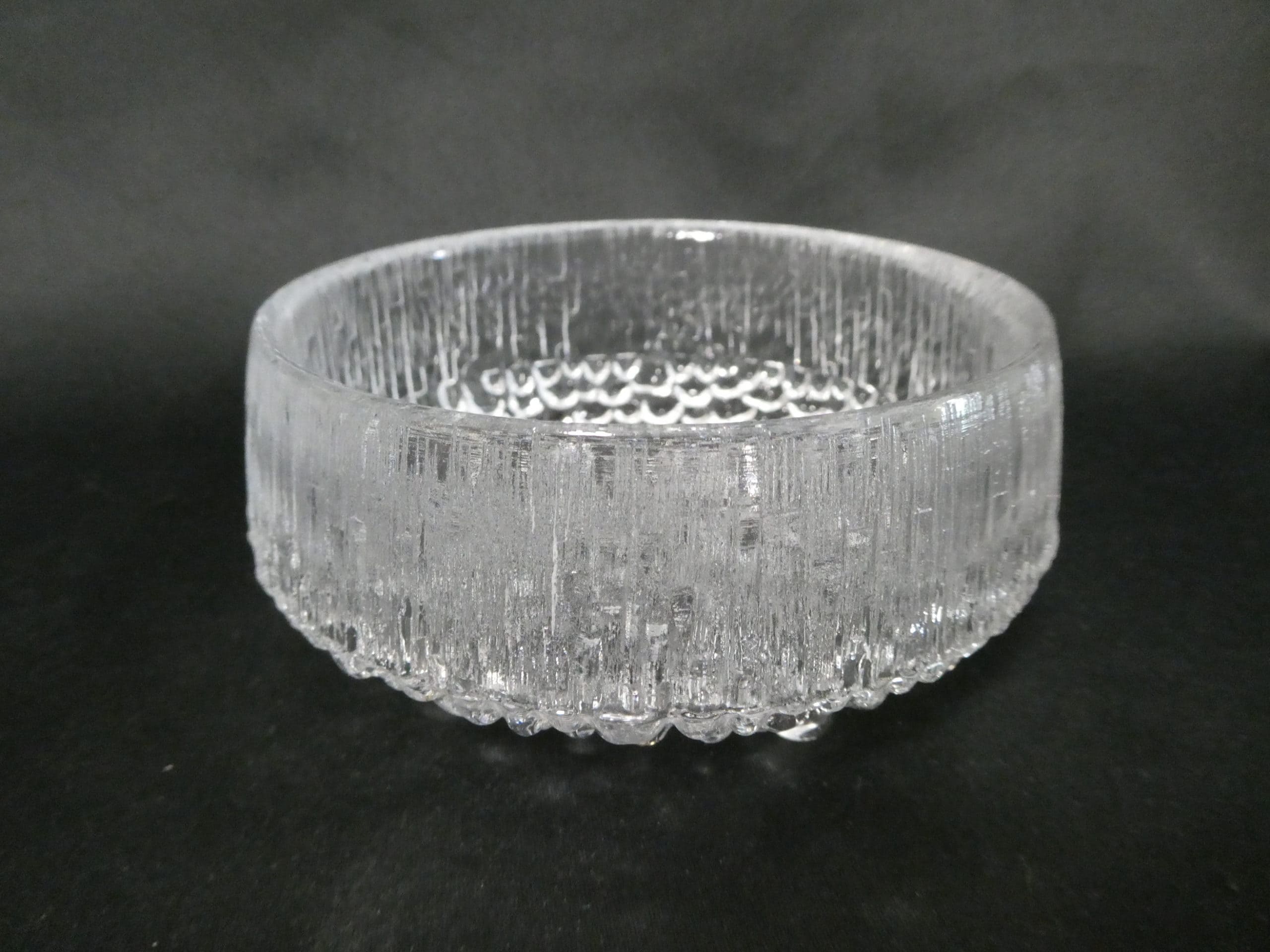 Iittala Ultima Thule jälkiruokamalja Tapio Wirkkala