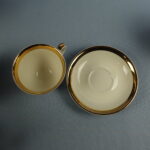 Arabia Kahvikuppi kultainen leveä raita sisäreunassa AX-malli.