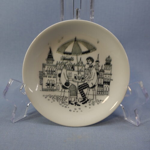 Arabia Emilia seinälautanen 9,5 cm.