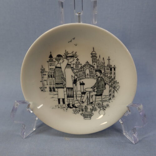 Arabia Emilia seinälautanen 9,5 cm.