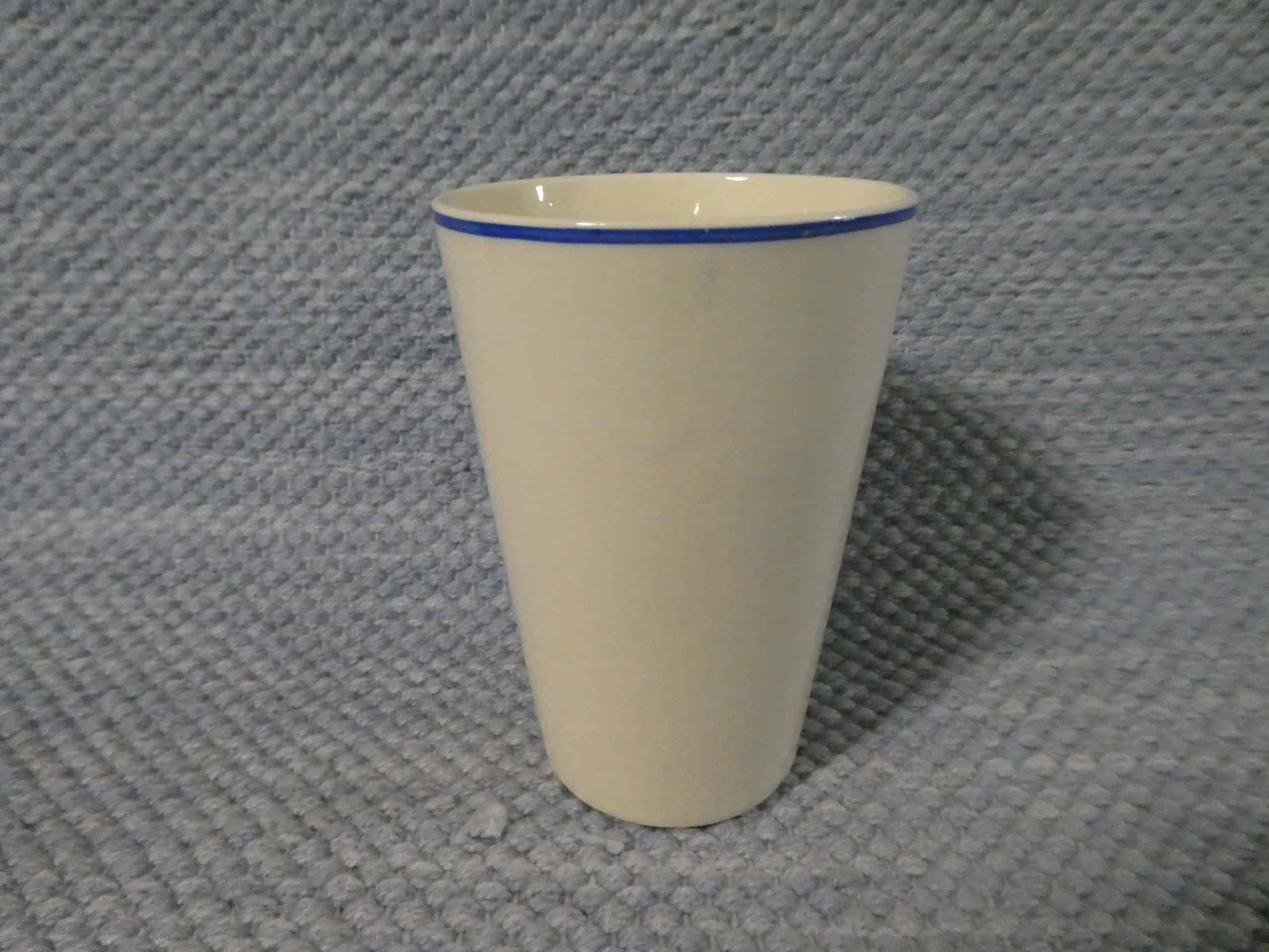 Siniraita muki