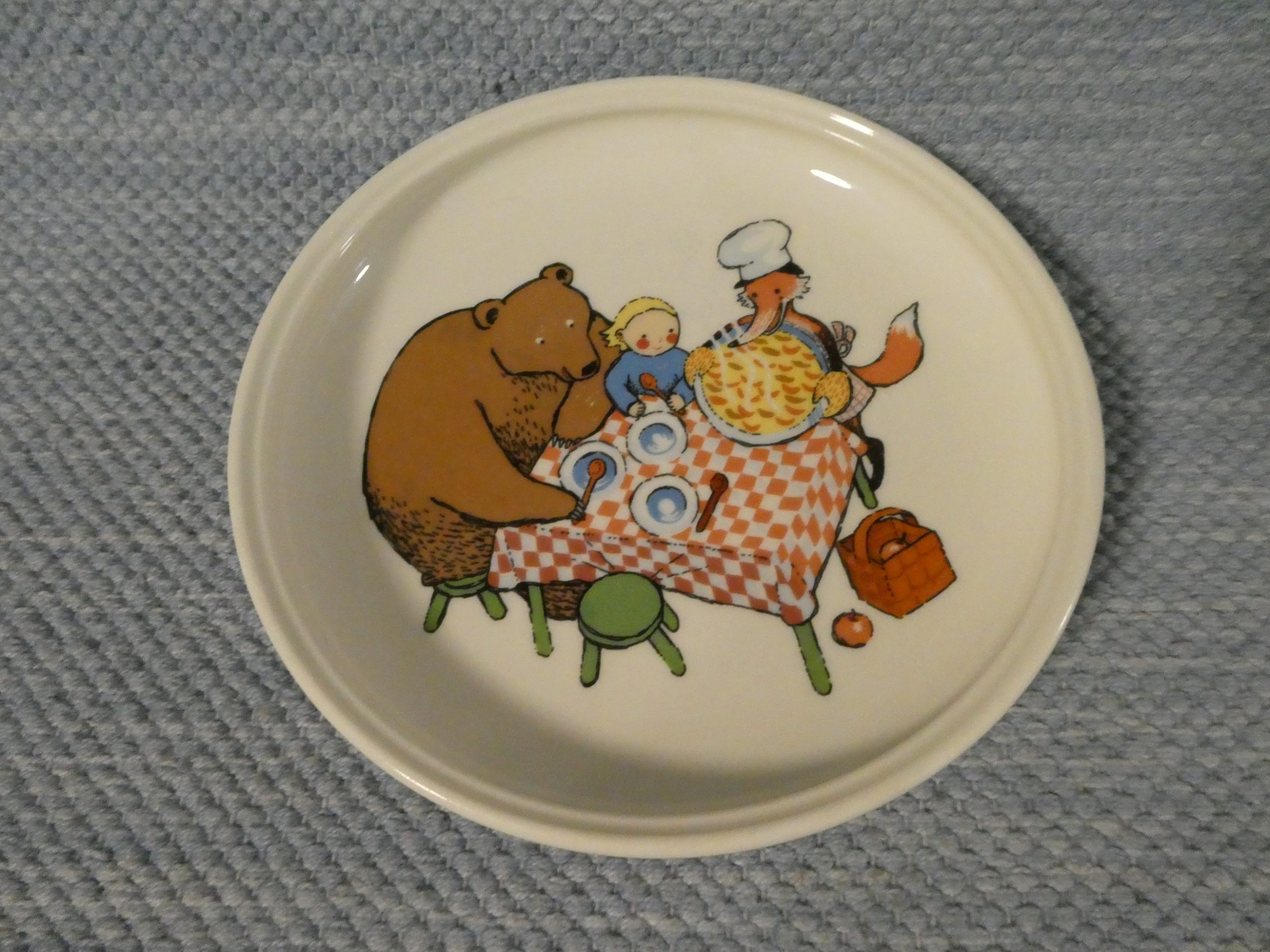 Parhaat kaverukset lastenlautanen