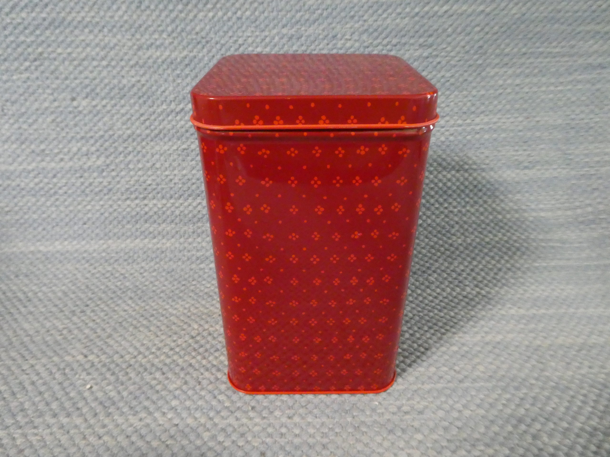 Muija peltipurkki, Marimekko