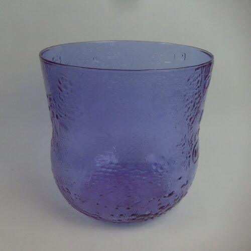 Nuutajärven lasi Fauna malja ametisti.