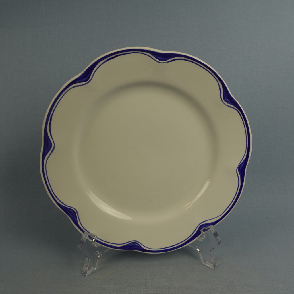 Arabia Pekka plate, FQ model - Wanhat Kupit