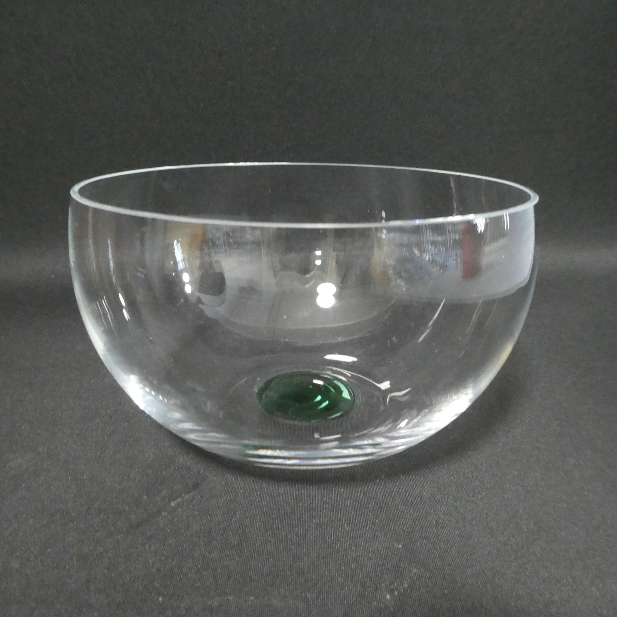 Iittala Mondo tarjoilukulho 1,5 ltr vihreä