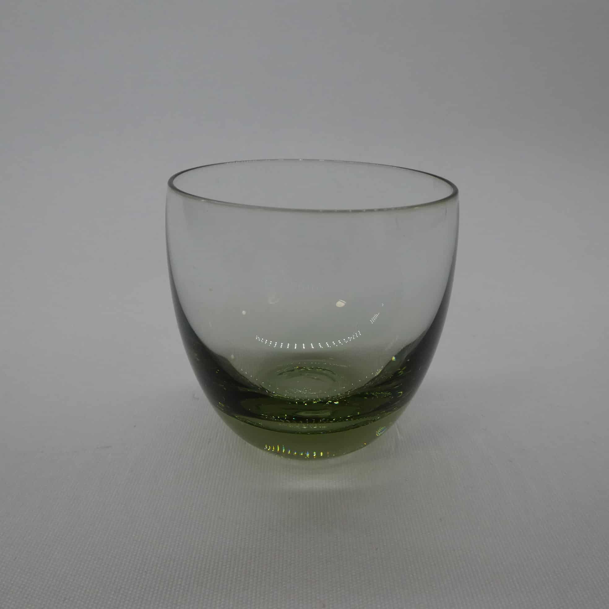 Iittala snapsilasi i-105, vihreänharmaa