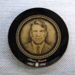 Mauno Koivisto Suomen presidentti seinälautanen
