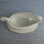 Arabia kastikekaadin, valkoinen, AB-malli