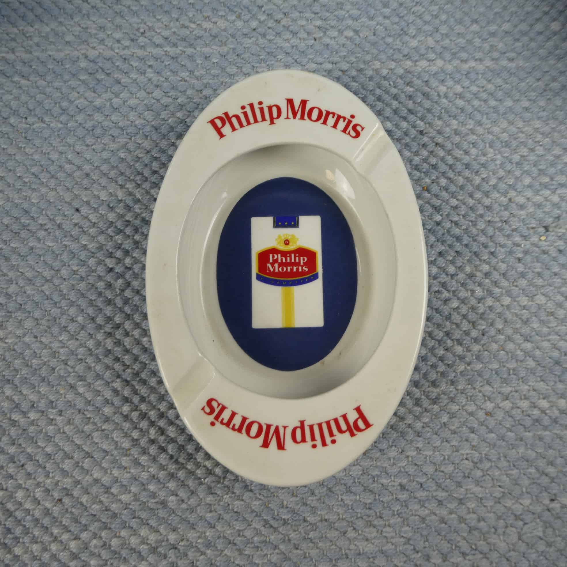 Philip Morris tuhkakuppi