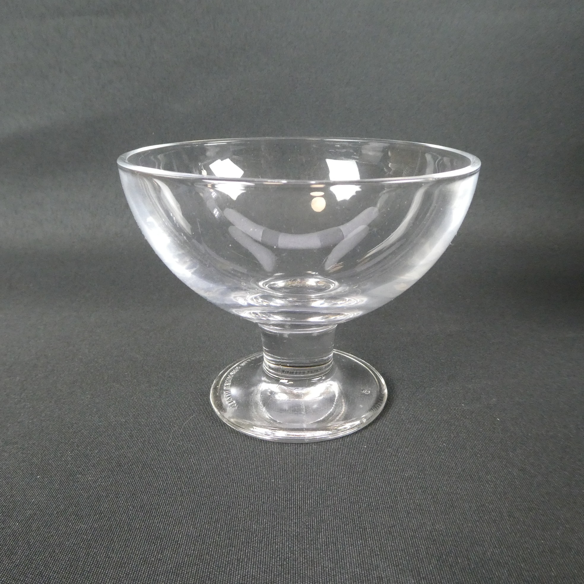 Iittala Verna jälkiruokakulho kirkas.