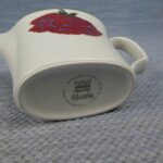 Arabia Illusia kaadin 0,5 l lila.
